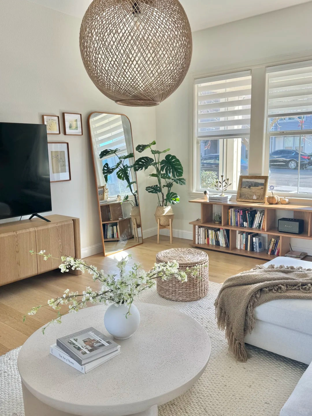 Modern Living Room Setup Guide (2026 Trends)